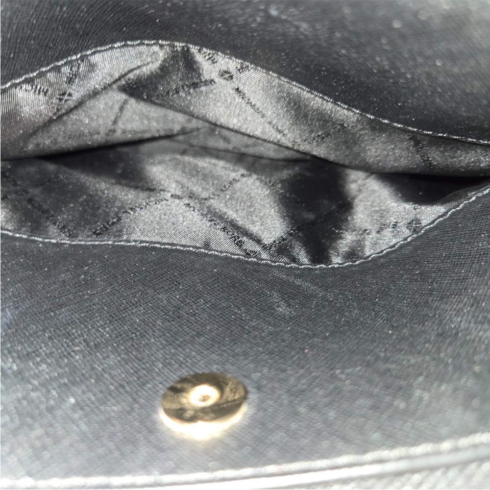 Michael Kors Cindy Large Black Leather Dome Satchel Bag - Like New - Picture 8 of 12